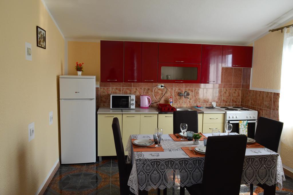 באר Apartment Sunny מראה חיצוני תמונה